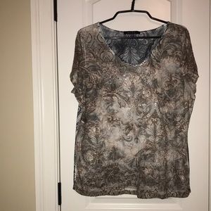 Short sleeve “Blue” top.